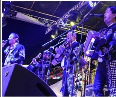 Los Ajua en vivo