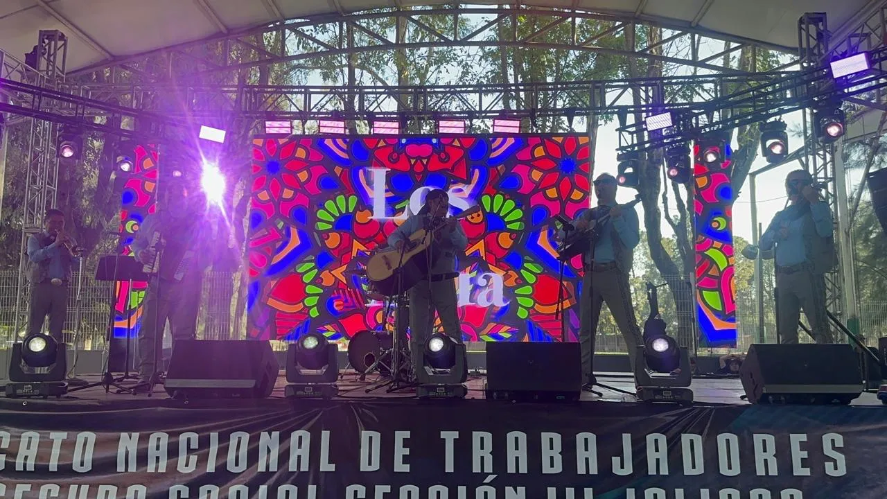 Los Ajua en vivo